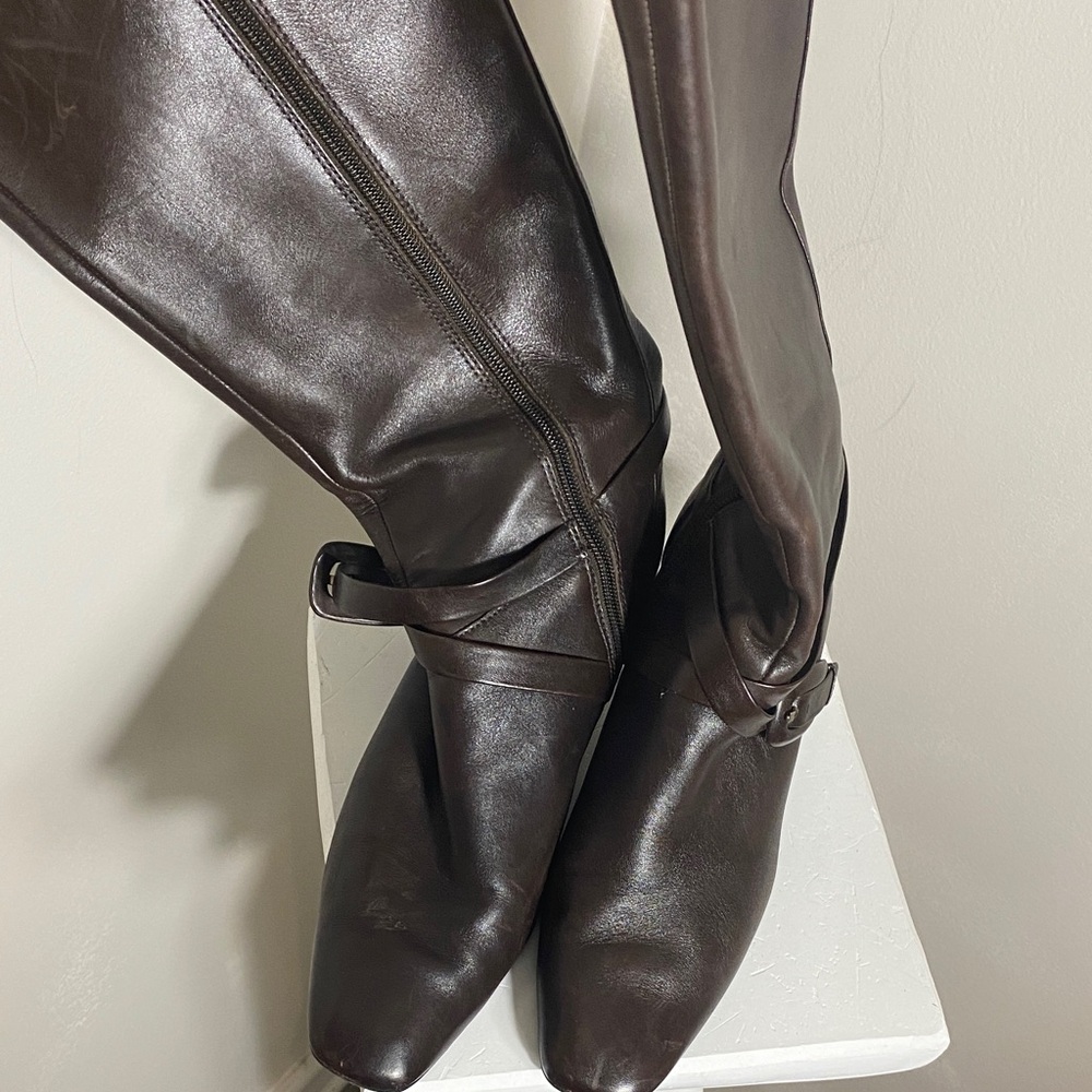 Chic Dark Brown Over the Knee Boots